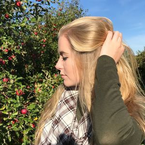 Meet your Posher, Carolyn